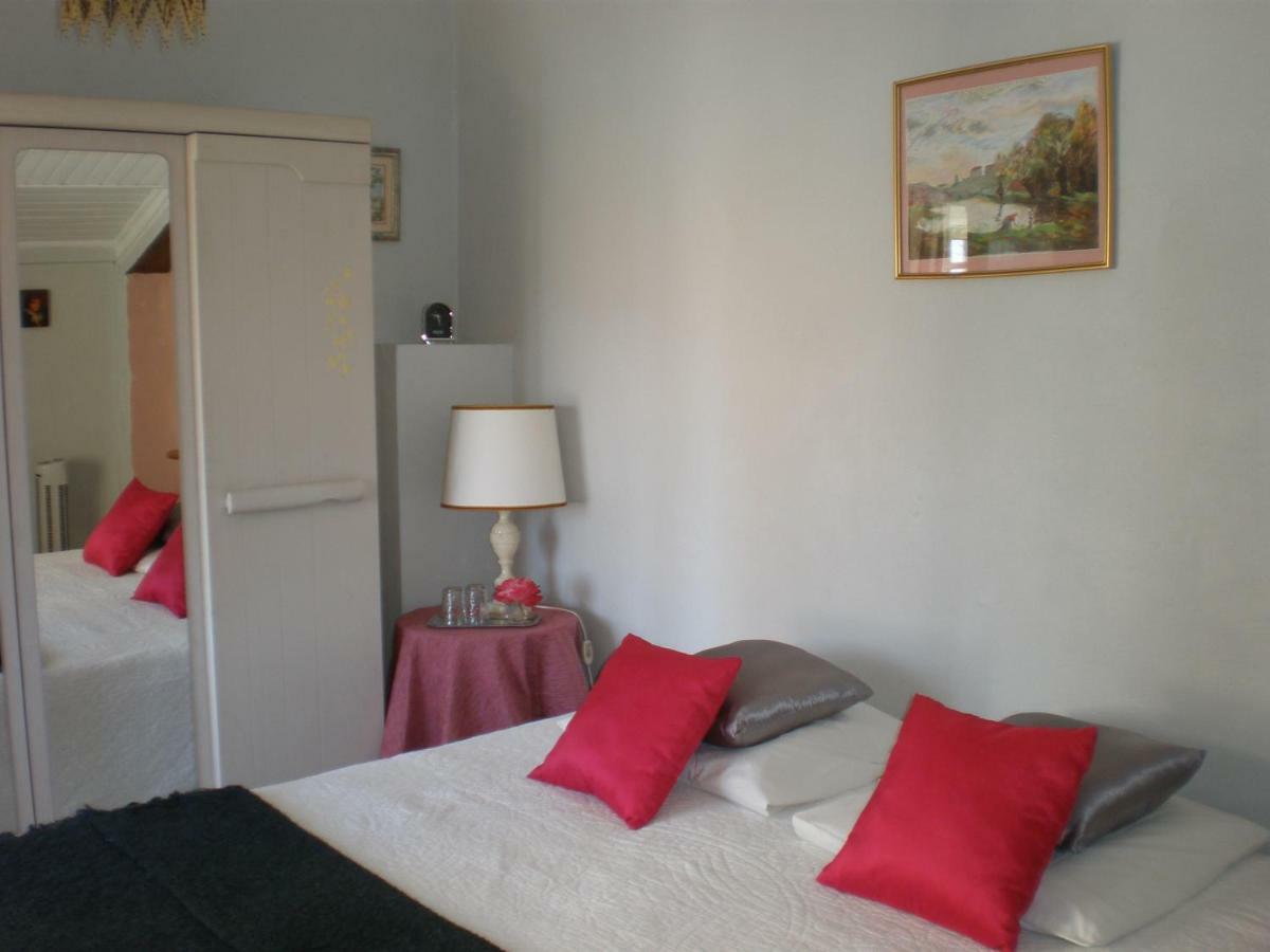 Appart Amande Des Amandeirets Apartamento Châteauneuf-lès-Martigues Exterior foto